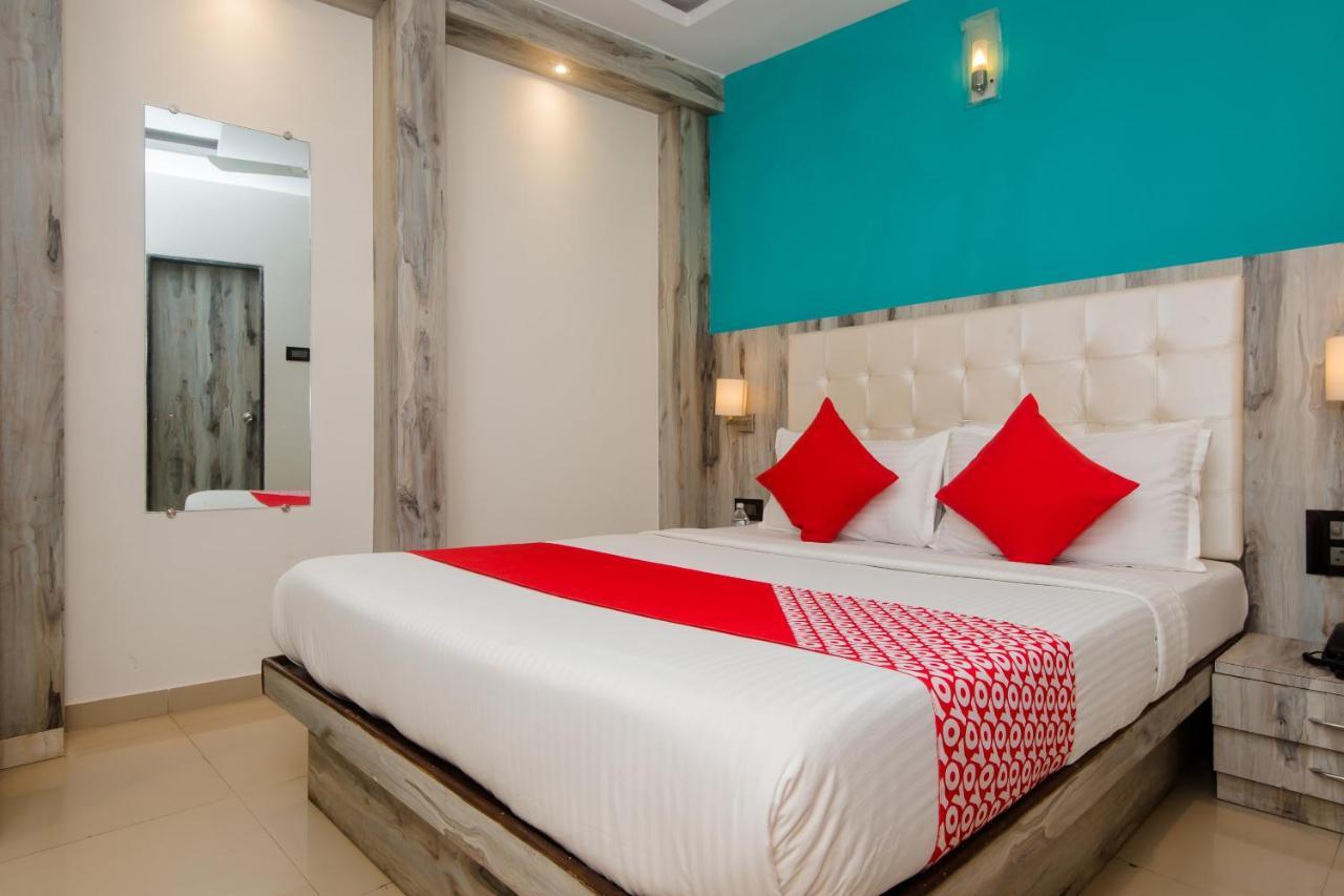 Oyo 6719 Atlas Grand Hotel Mumbai Kültér fotó
