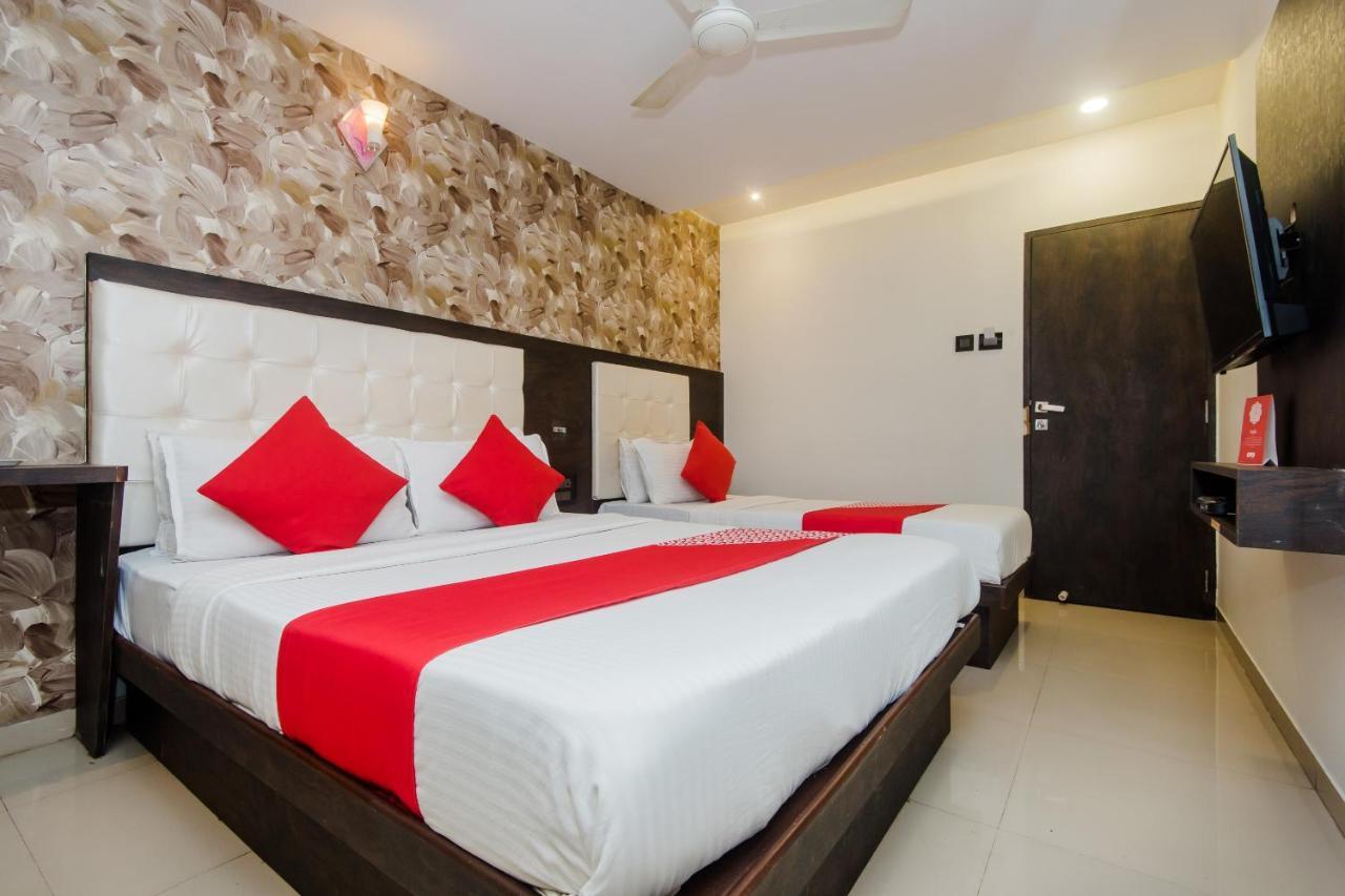Oyo 6719 Atlas Grand Hotel Mumbai Kültér fotó